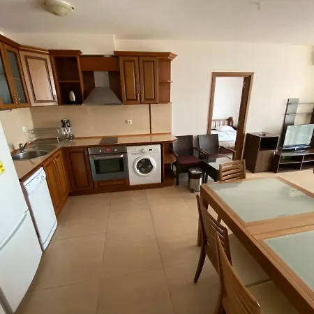 Kamelia Grand Apartments * Sluneční pobřeží