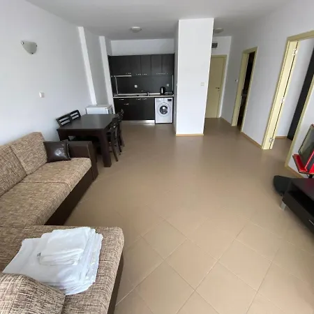 Kamelia Grand Apartments *