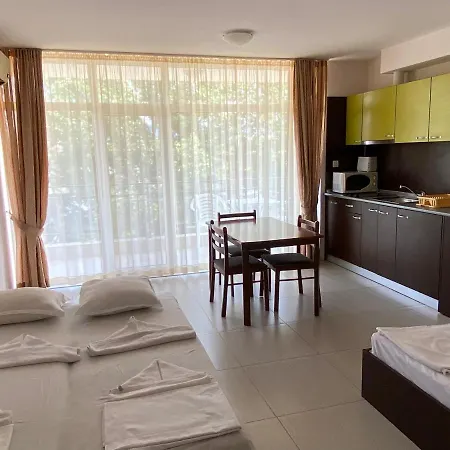 Apartmán Kamelia Grand Apartments